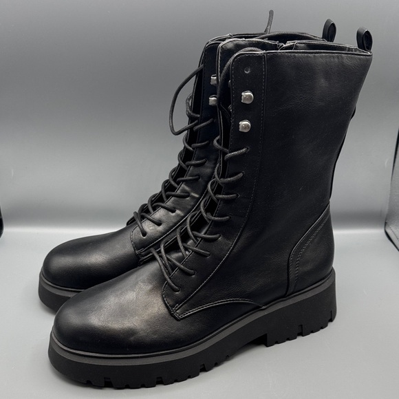 Madden Girl Shoes - Madden Girl Maisey Lace-Up Combat Booties